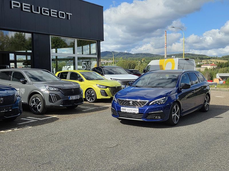 Peugeot 308 (2018) SW 2.0BHDi 180 GT EAT8 - fotografie inzerátu