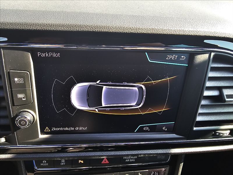 Seat Leon 1,5TSi 110KW  DSG FR ST TZ - fotka 20 z 46