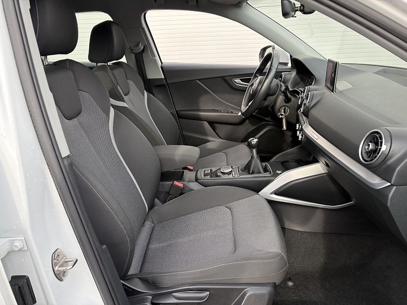 Audi Q2 (2017) 1.6 TDi SPORT/SERVIS AUDI/ - fotka 13 z 25