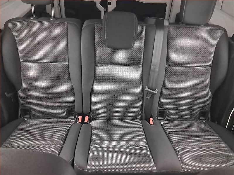 Mercedes-Benz Citan (2018) 111 CDI, 5Míst, 634kg, ČR, DPH - fotka 10 z 13