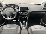 Peugeot 208 (2019) 1.2 PT, GT Line, AT, panor - náhled 8