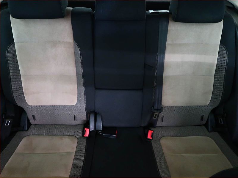 Volkswagen Tiguan (2012) Sport&Style 2.0 TDI, 4X4 - fotka 10 z 16