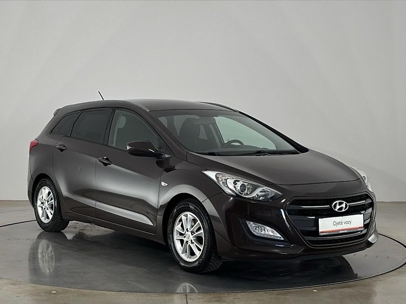 Hyundai i30 Trikolor - fotka 14 z 25