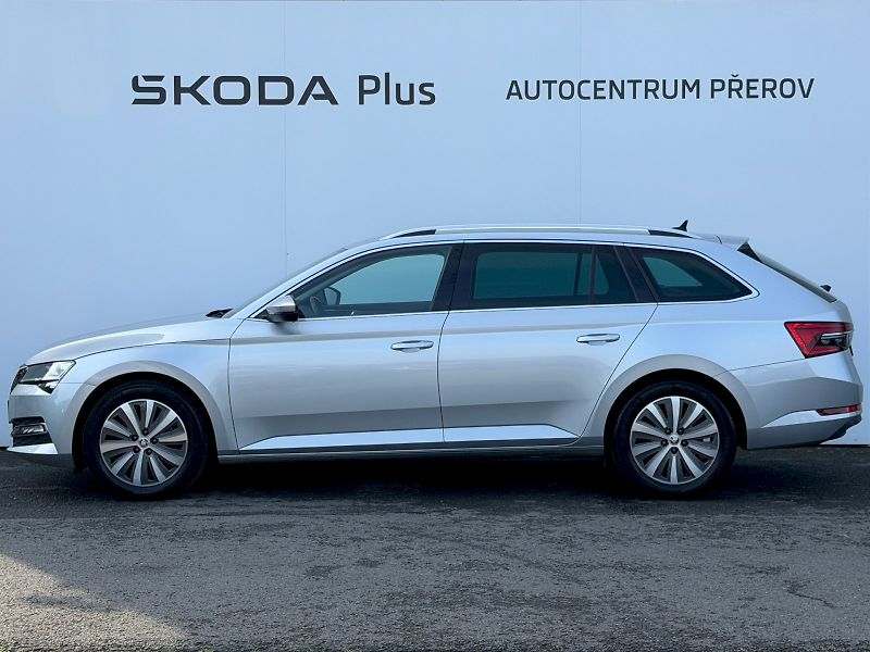 Škoda Superb (2023) 2.0 TDI 110kW Style Matrix Man - fotka 3 z 34
