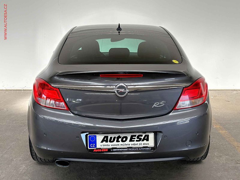 Opel Insignia (2011) 1.4T, Navi, výhřev sed - fotka 5 z 16