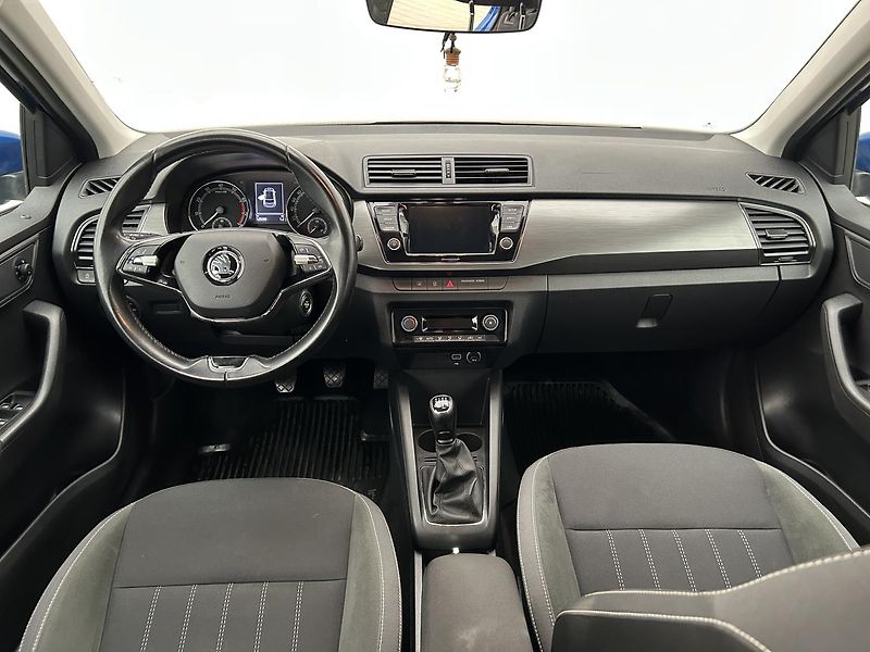 Škoda Fabia 1.0 TSI Style - fotka 6 z 25