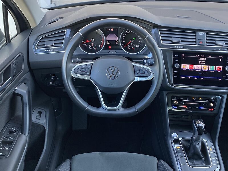 Volkswagen Tiguan 1,5 TSI 110 kW EVO Life DSG - fotka 8 z 29