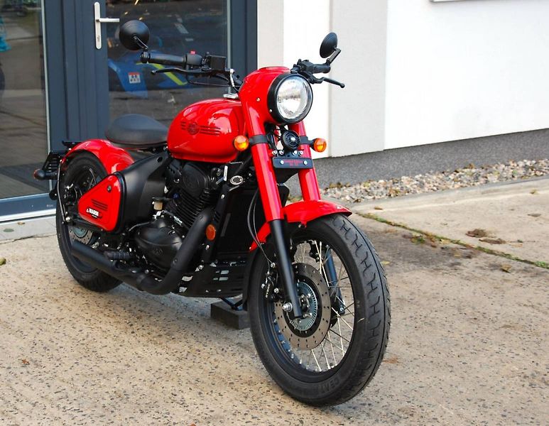 Jawa Perak (2026) 350 CL RED - fotka 9 z 25