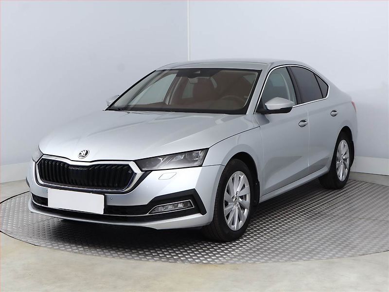 Škoda Octavia (2023) Style 2.0 TDI - fotka 2 z 23