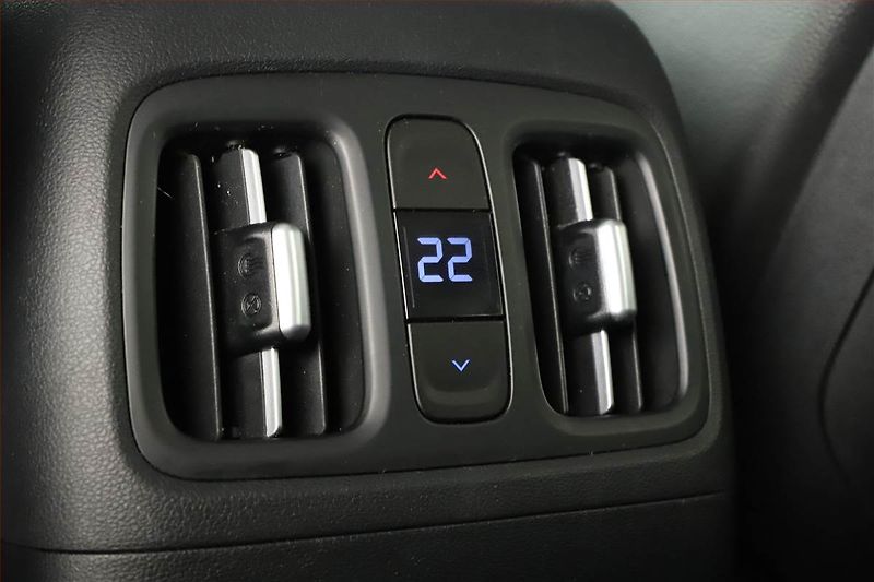 Hyundai Tucson (2021) Select 1.6 T-GDI 48V MHEV - fotka 30 z 30