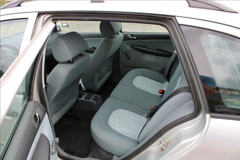 Škoda Fabia 1,4 i 16V  STK 9/2028, KLIMA - fotka 11 z 20