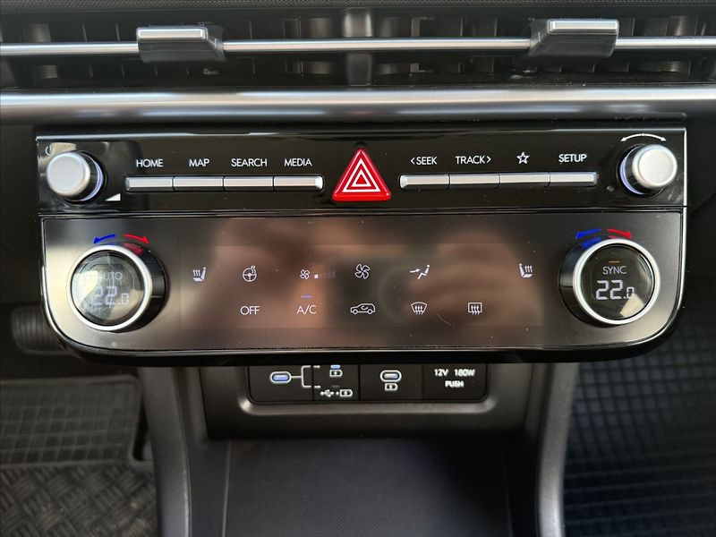 Hyundai Tucson 1,6 T-GDI 118kW DCT Premium - fotka 16 z 25