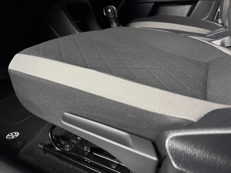Volkswagen e-up! 61kW Move LED Kamera APP - fotka 21 z 40
