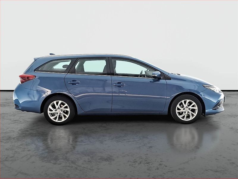 Toyota Auris (2018) 1.6 Valvematic, Automat, ČR - fotka 6 z 21