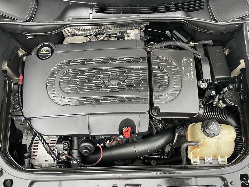 Mini Countryman 2.0SD 110PS COOPER D AUTOMAT!! - fotka 84 z 189
