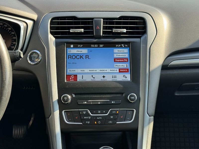 Ford Mondeo (2017) 1.5 TDCi 88kW Titanium - fotka 18 z 33