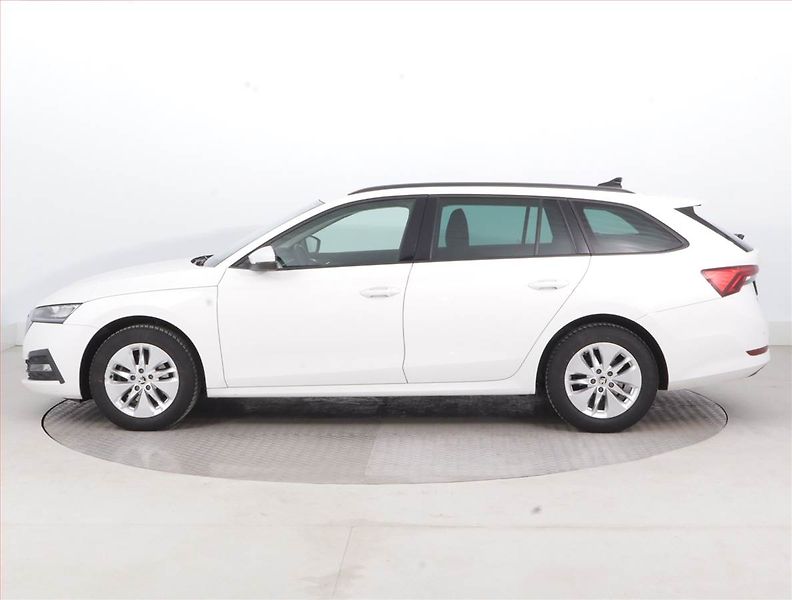 Škoda Octavia (2021) Style 2.0 TDI, Tempomat - fotka 3 z 15
