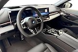 BMW Řada 5 540d xDrive Touring - náhled 6