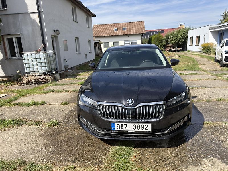 Škoda Superb (2023) - fotka 2 z 23