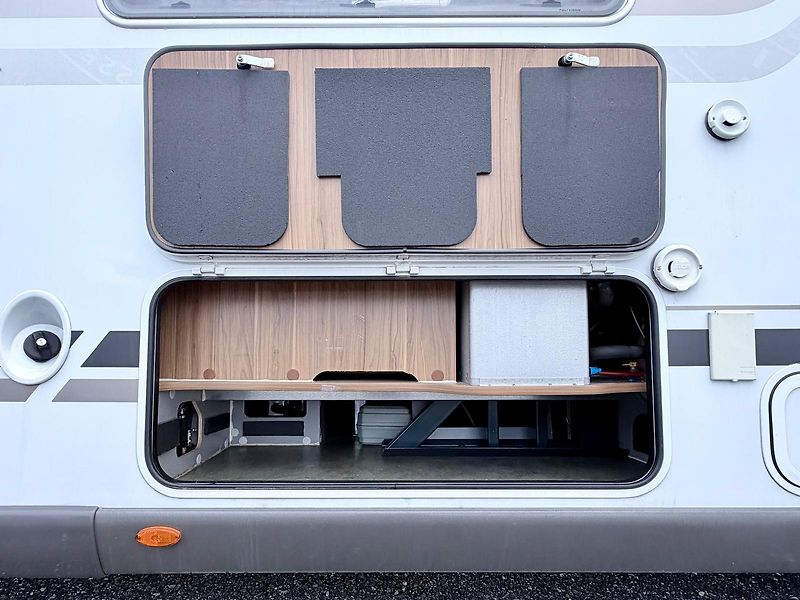 Pilote (2012) G832XLG Explorateur - fotka 31 z 34
