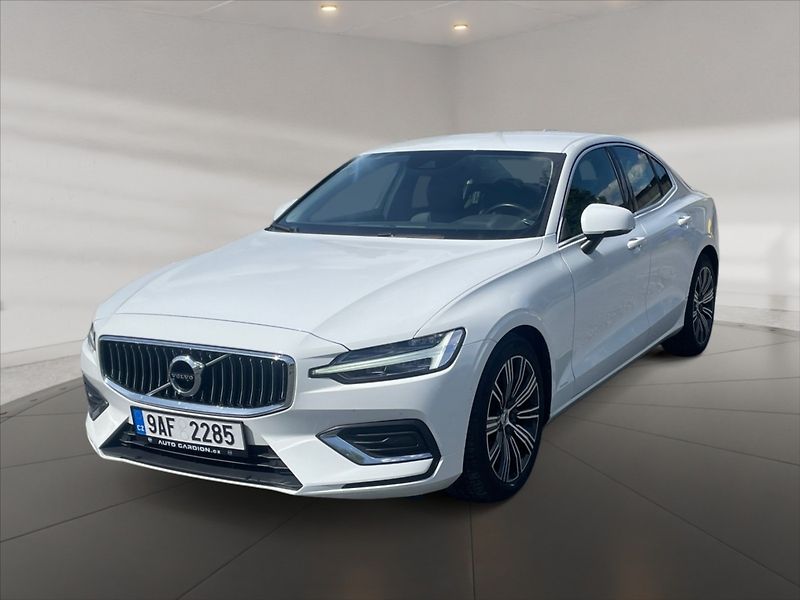 Volvo S60 2,0 B4 Inscription AT - fotka 3 z 11
