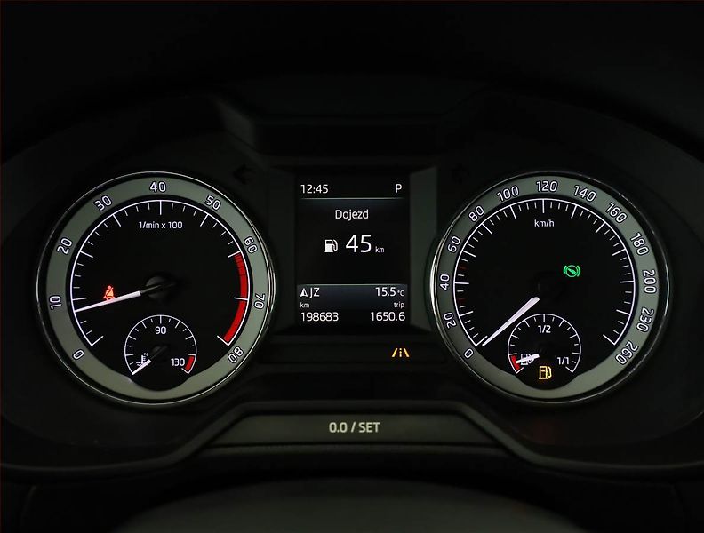 Škoda Octavia (2017) 1.4 TSI, Automat, Navi - fotka 9 z 20