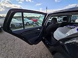 Volkswagen Golf (2015) 1.4 TGi Highline DSG - náhled 11
