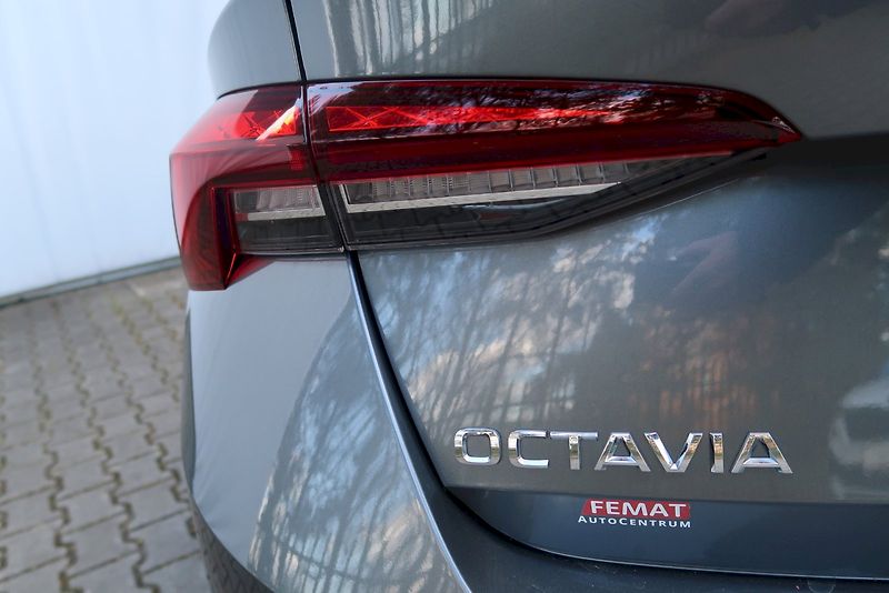 Škoda Octavia (2023) Action Plus 1,0 TSi/81 kW - fotka 30 z 31