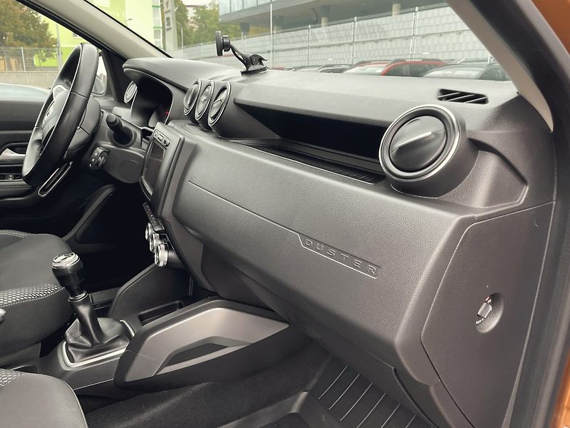 Dacia Duster (2020) 1.6 SCe,LPG,Prestige,ČR - fotka 33 z 39
