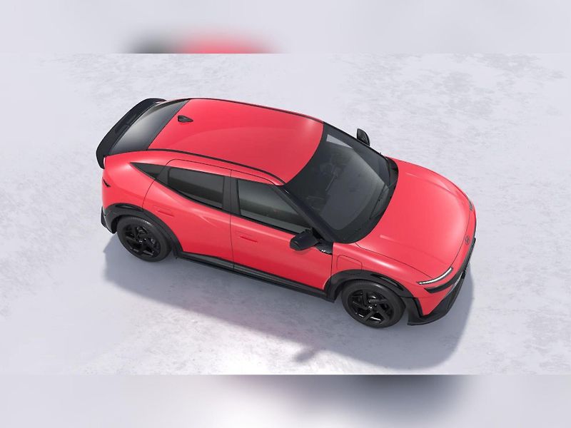 Hyundai Ioniq (2026) N Line EV - fotka 3 z 8