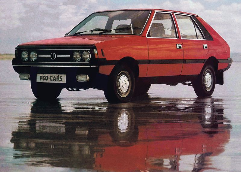 FSO Polonez se vyráběl mezi lezy 1978 až 2002