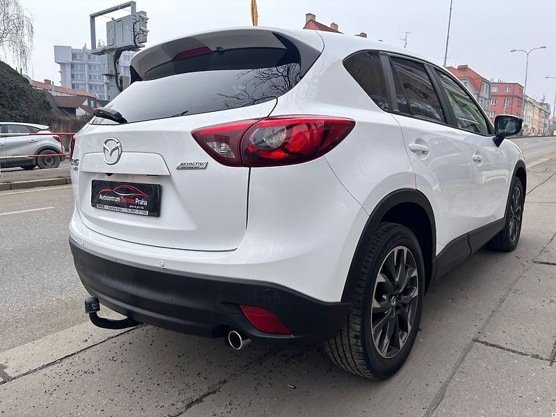 Mazda CX-5 2.2D/2017/MAN6,4X4-ZÁRUKA12-36 - fotka 8 z 54