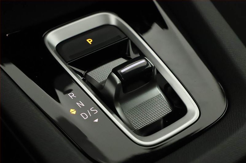 Škoda Octavia (2025) RS 2.0 TSI, RS, KEYLESS - fotka 14 z 19