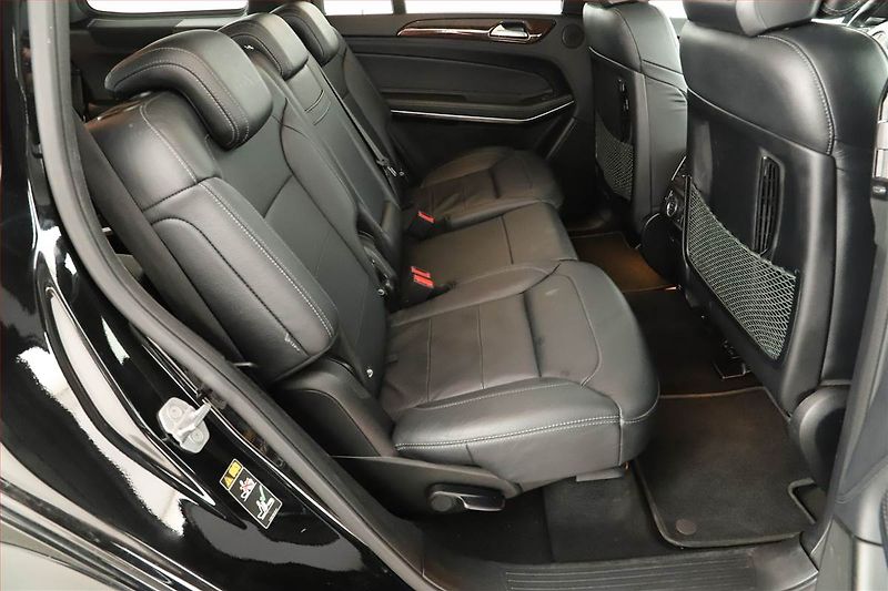 Mercedes-Benz GLS (2018) 500 4MATIC - fotka 7 z 22