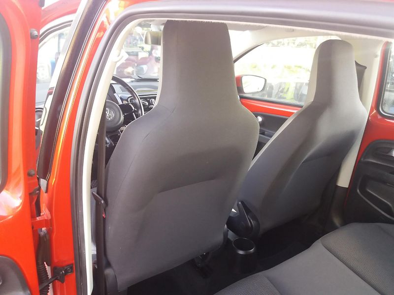 Volkswagen up! 1.0i,55kW,  ZADÁNO!!! - fotka 26 z 30