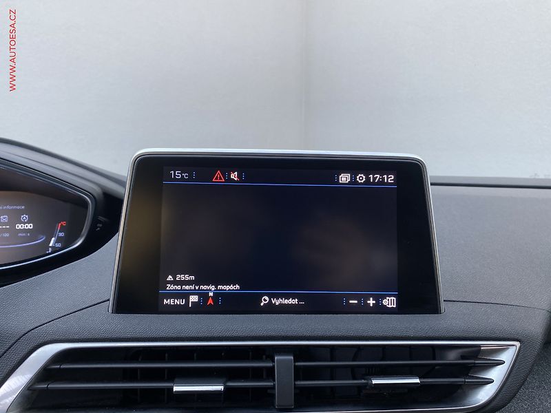 Peugeot 3008 (2019) 1.5 HDI, Allure, AT, LED - fotka 17 z 17