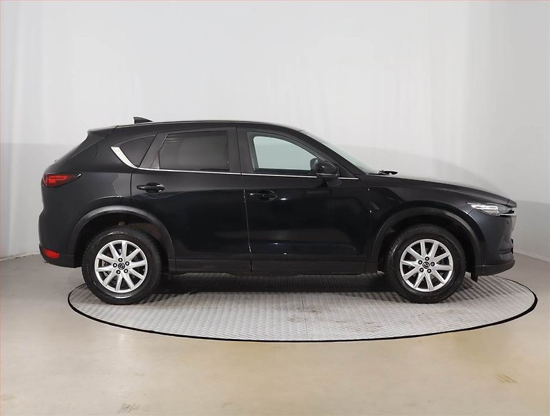 Mazda CX-5 (2018) Takumi 2.0 Skyactiv-G - fotka 6 z 19