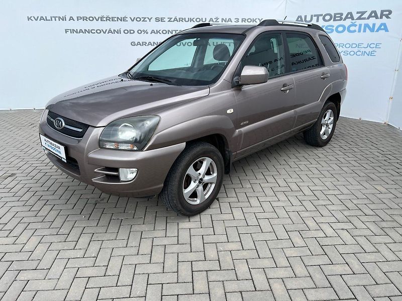 Kia Sportage (2008) 2.0i 104kW! 4x4! Tažné! - fotka 1 z 22