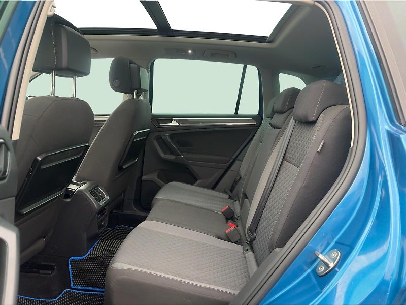 Volkswagen Tiguan 2,0 TDI 6G SCR - fotka 13 z 24