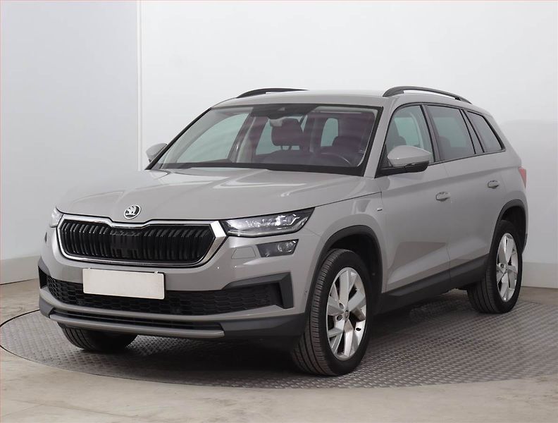 Škoda Kodiaq (2021) Ambition 1.5 TSI - fotka 2 z 23