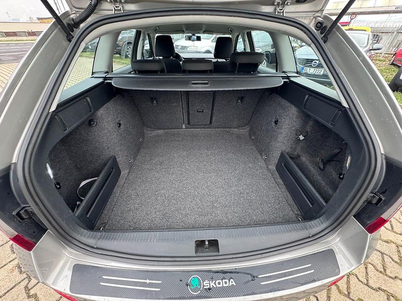 Škoda Octavia (2014) 1,6 TDI 77 KW STK - fotka 44 z 49