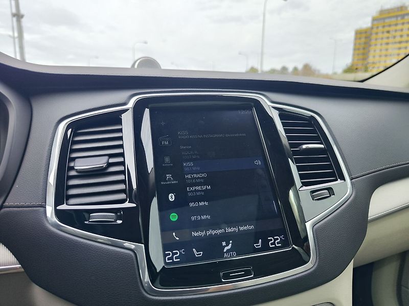 Volvo XC90 D5 2.0/173kW Inscription AT 4x - fotka 25 z 47