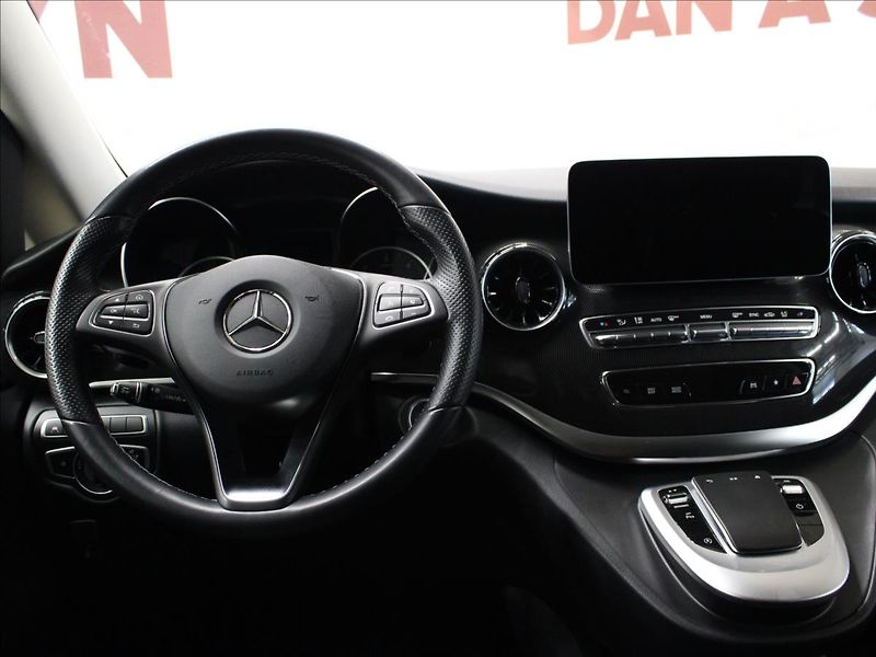 Mercedes-Benz Třídy V 2,0 220d L 9G Facelift 7 míst - fotka 30 z 34