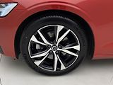 Volvo V60 B4 DARK PLUS AUT CZ - náhled 34