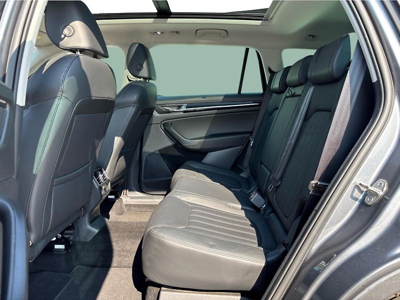 Škoda Kodiaq 2,0 TDI 147 kW L&K DSG 4X4 - fotka 12 z 30