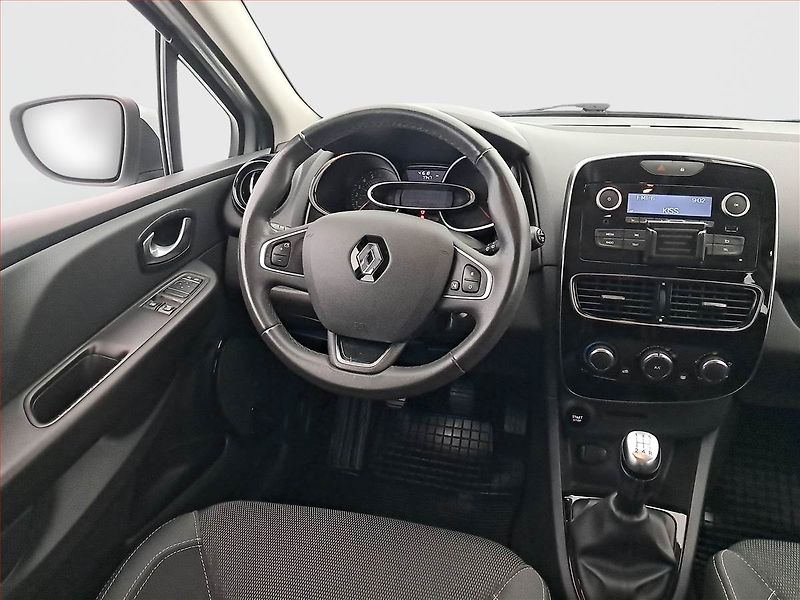 Renault Clio (2017) 1.2 16V, Tempomat - fotka 7 z 15