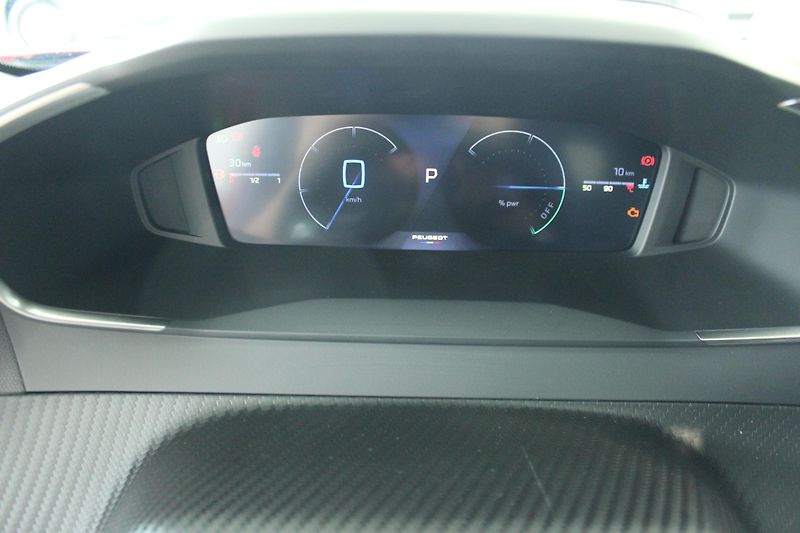 Peugeot 2008 (2026) 2008 ALLURE Hybrid 110 e-DCS6 - fotka 13 z 17