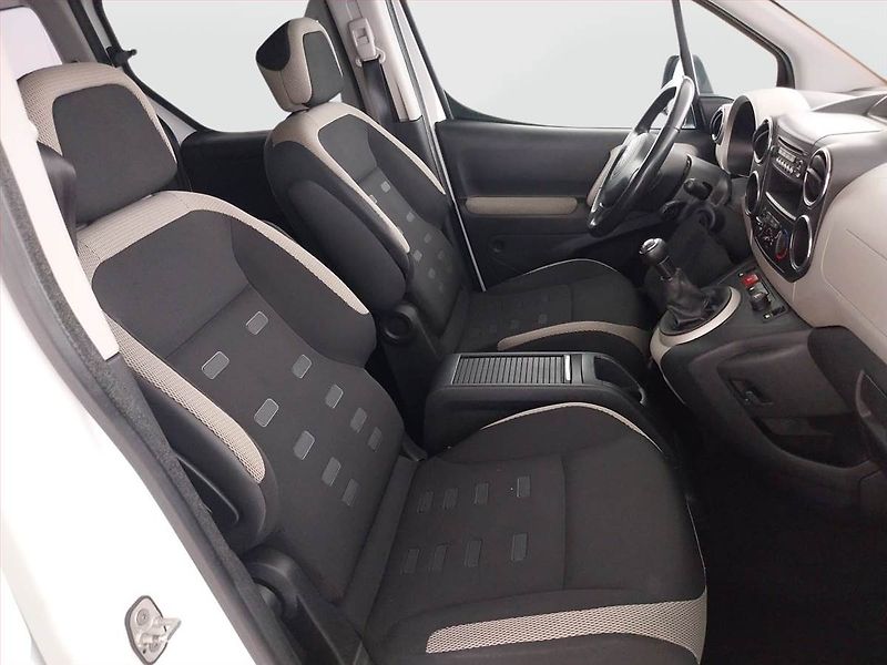Citroën Berlingo (2015) XTR 1.6 HDi, 5Míst, ČR - fotka 9 z 18