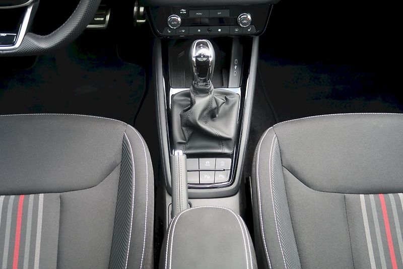 Škoda Scala (2025) MC 1.0 TSI 85 kW DSG - fotka 22 z 28
