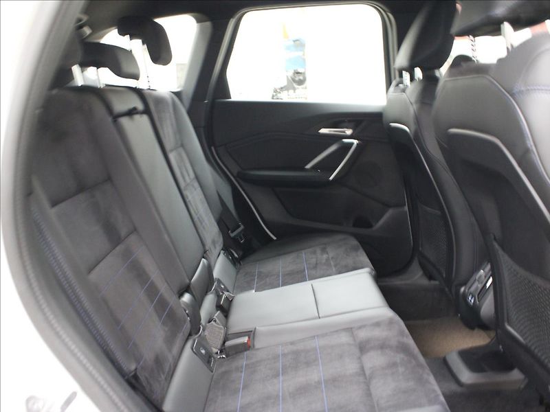 BMW X1 2,0 23d 145 kW xDrive M Sport - fotka 10 z 29